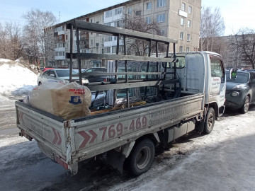 Установка подъездных козырьков по адресу б-р Строителей 30Б, 5 и 6 п.