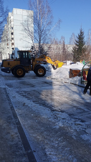 Механизированная уборка адресов ул.Марковцева 16-16А